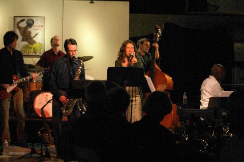 DSC03365 On the Territory